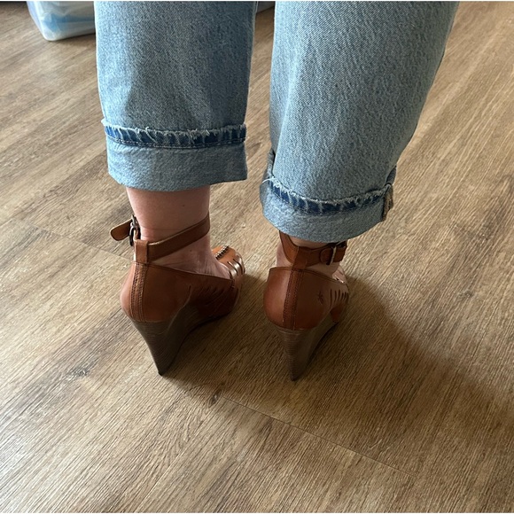 Wedge Sandal - Picture 8 of 8